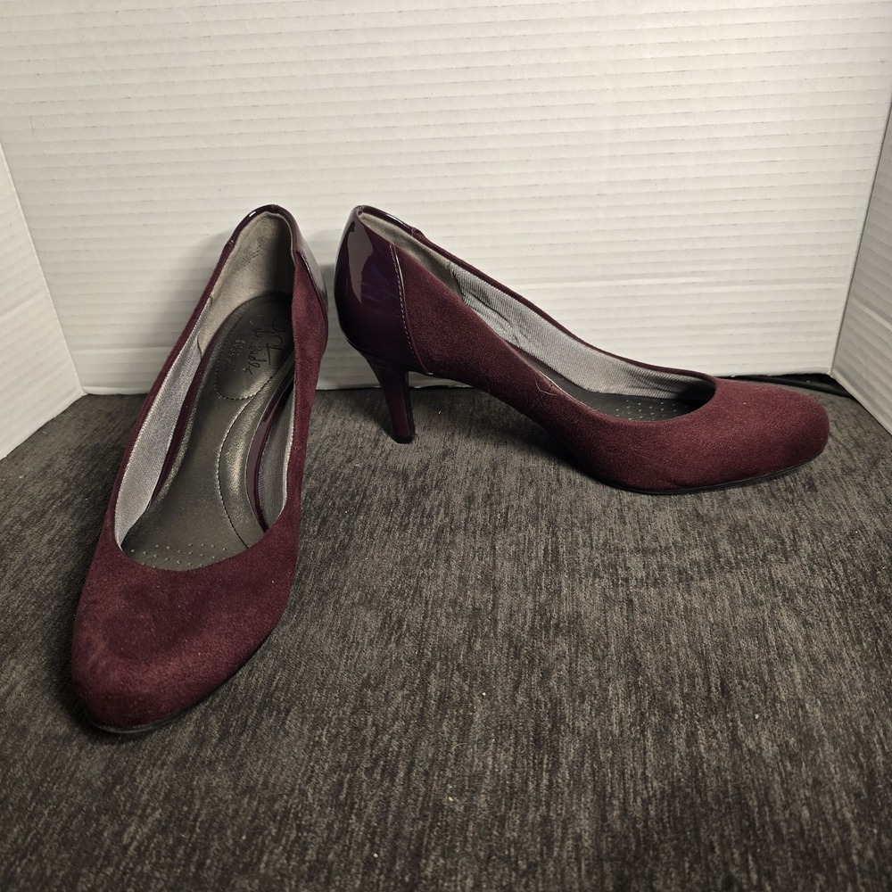 LifeStride Soft System Burgundy Wine Faux Suede Patent Mixed Media Pumps Size 8M